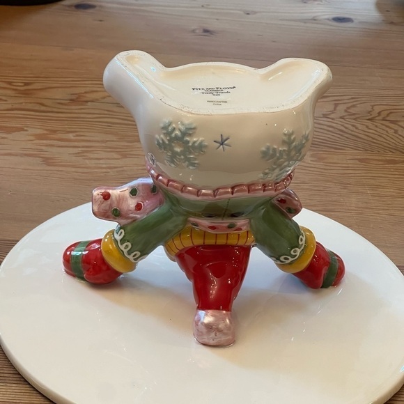 Fitz & Floyd Frosty Friends SnowmanCake Stand - Picture 6 of 8